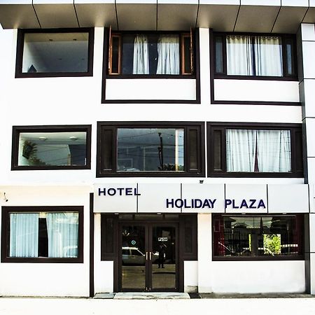 Holiday Plaza Hotel ศรีนาการ์ ภายนอก รูปภาพ